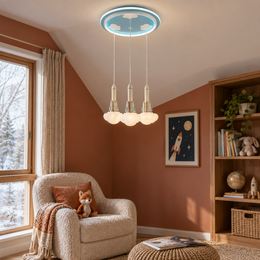 ჭაღი Kids Lighting ლურჯი სამი კოსმოსური რაკეტით 50*50*12სმ p-2613-3 — რეალურ ინტერიერში — რეალისტური მასშტაბი და ზუსტი სანათი