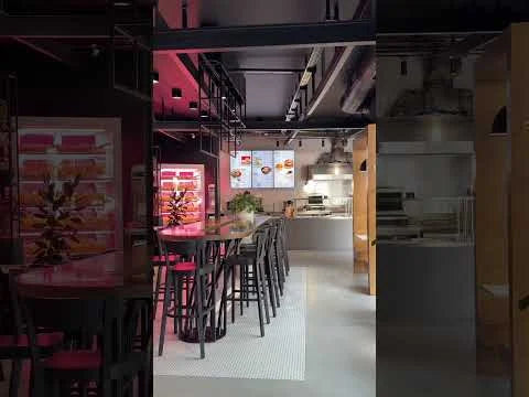 Товары Merlons в Champ’s Cafe