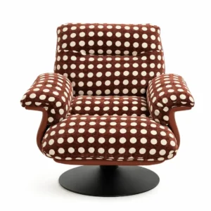 Кресло для гостиной Miago, бордовое, с белыми подушками, обивка, 92*96*82 см, диаметр 45 см.